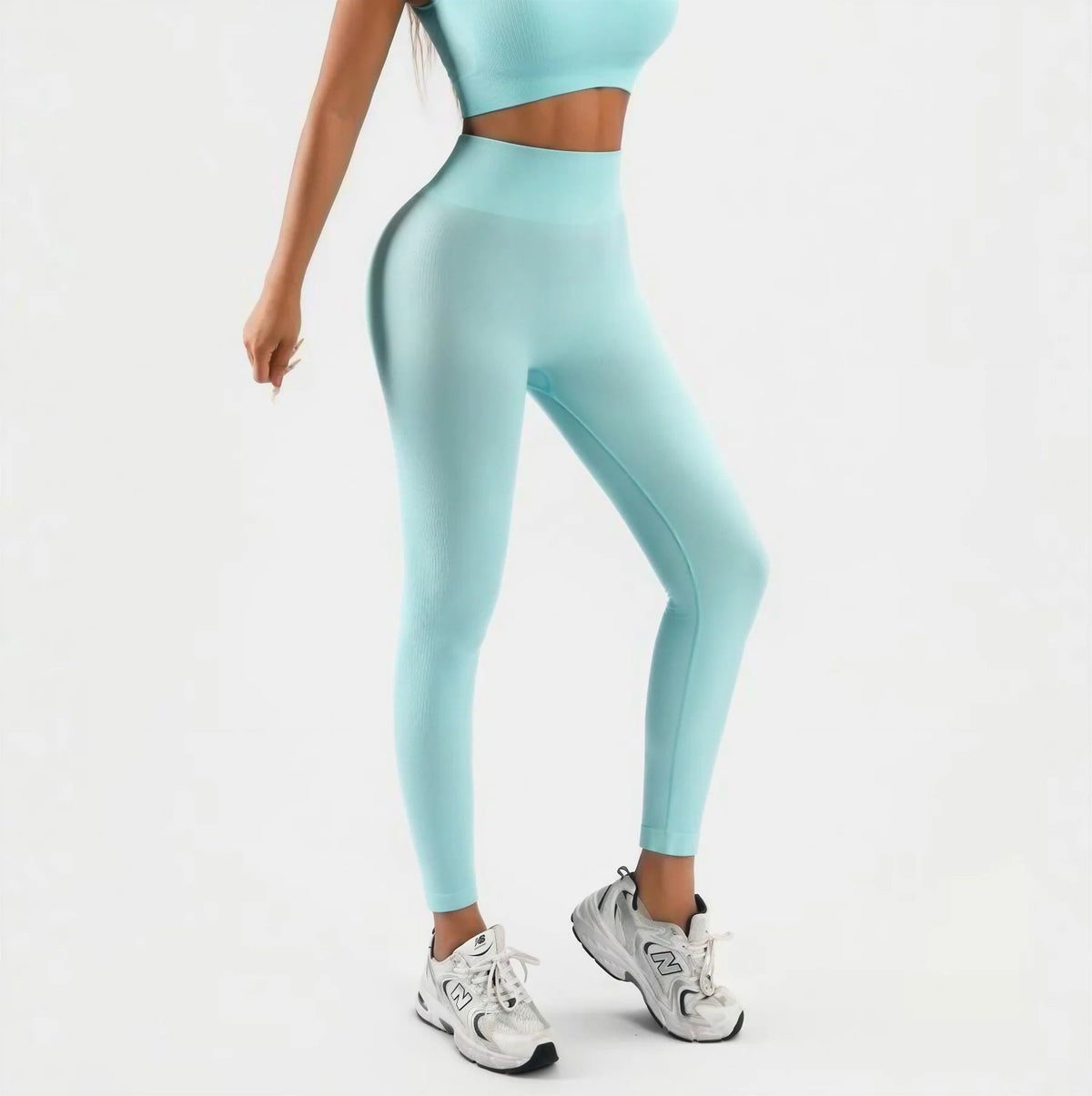 Modelo 048/2 — Mallas azules, vista en ángulo